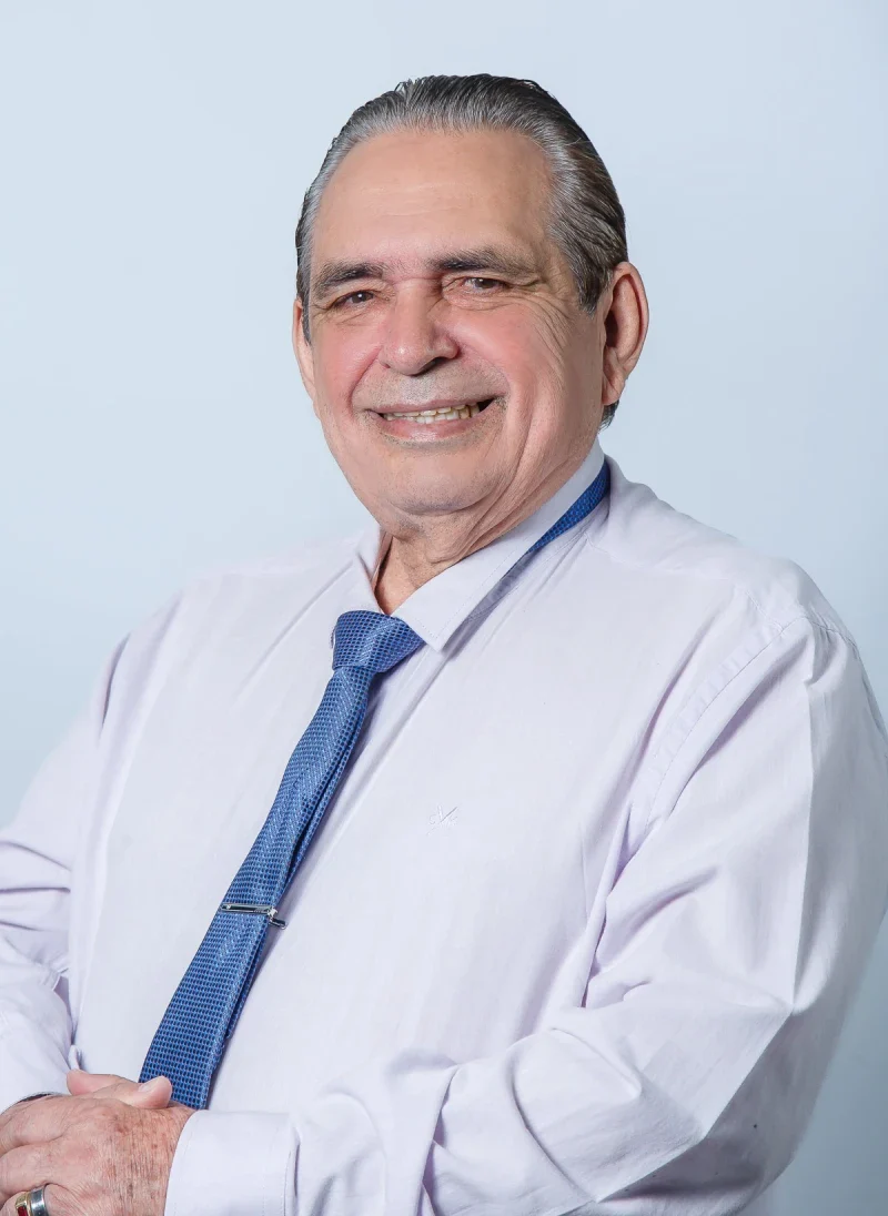 Dr. Raimundo Leal